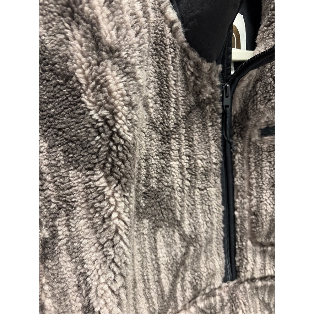 NWT The North Face Long sleeve Extreme Pile 1/2 Zip Fleece Pullover Fawn Grey L - Picture 3 of 7